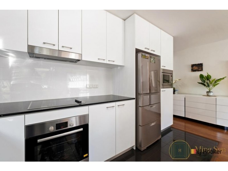 18/10 Ipima Street, Braddon ACT 2612