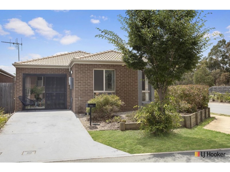 2 Whitmore Crescent, Watson ACT 2602