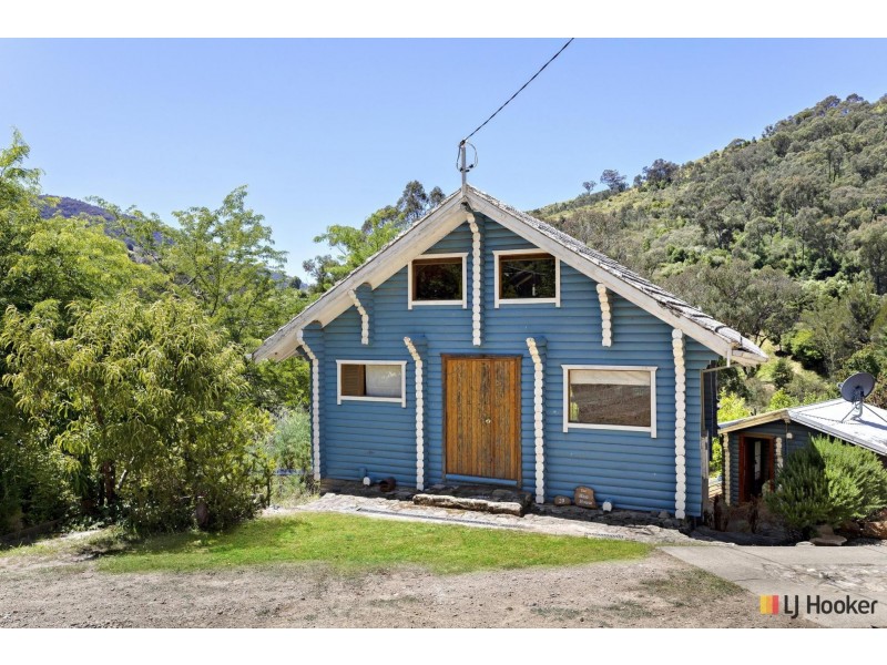 20 Micalong Close, Wee Jasper NSW 2582