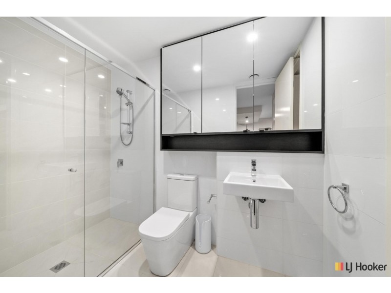 9/115 Canberra Avenue, Griffith ACT 2603