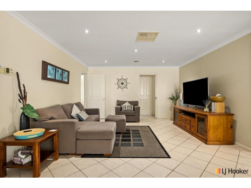 25 Auburn Street, Amaroo ACT 2914