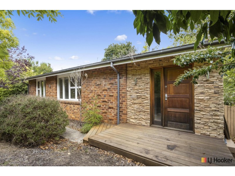 13 De Chair Street, Deakin ACT 2600