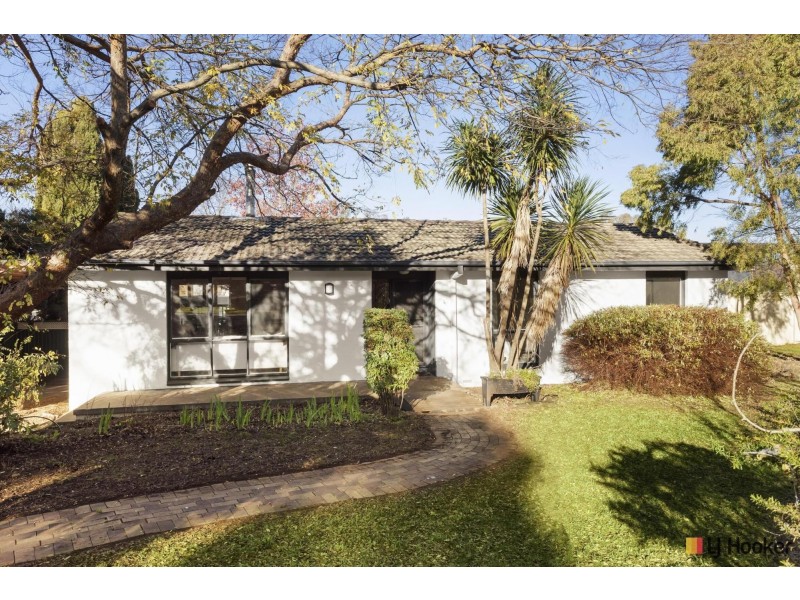 12 Antares Crescent, Giralang ACT 2617