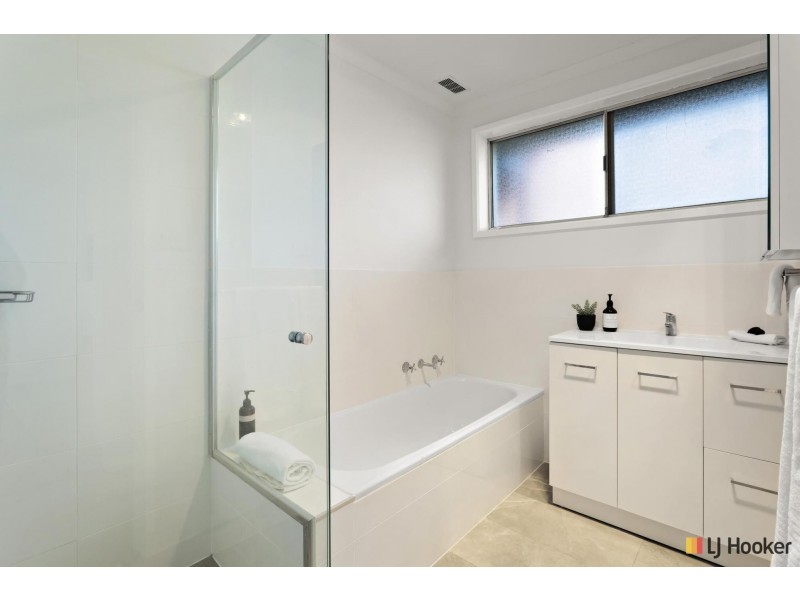 12 Antares Crescent, Giralang ACT 2617
