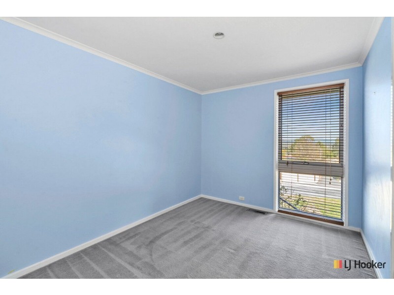 2 Bennet Place, Spence ACT 2615