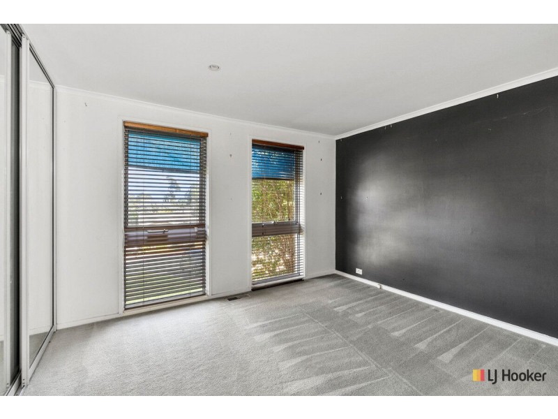 2 Bennet Place, Spence ACT 2615