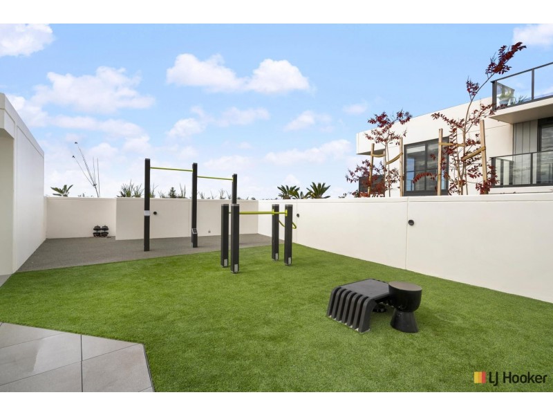 319/90 Swain Street, Gungahlin ACT 2912