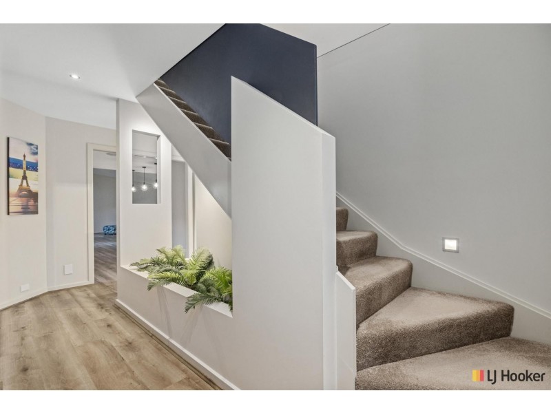 360 Anthony Rolfe Avenue, Harrison ACT 2914