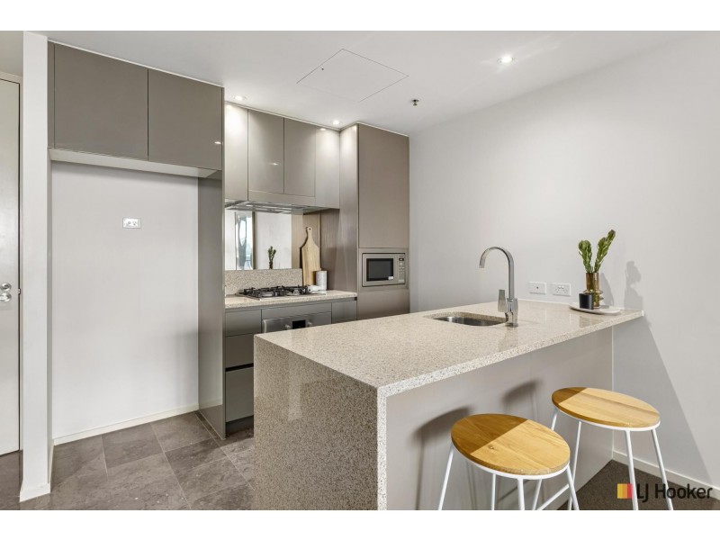 1017/240 Bunda Street, City ACT 2601