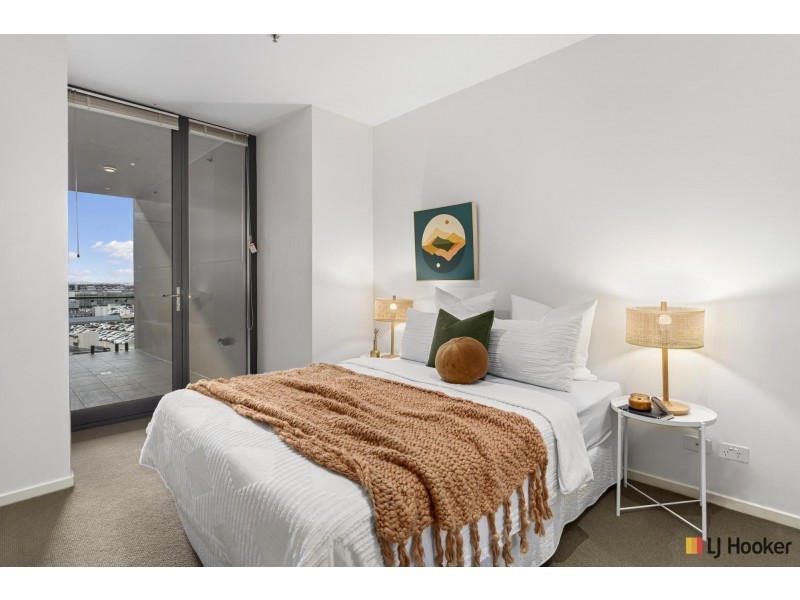 1017/240 Bunda Street, City ACT 2601