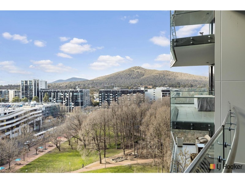 1017/240 Bunda Street, City ACT 2601