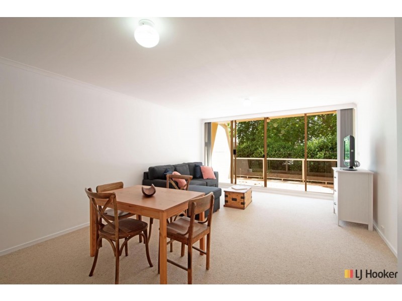 2B/9 Chandler Street, Belconnen ACT 2617