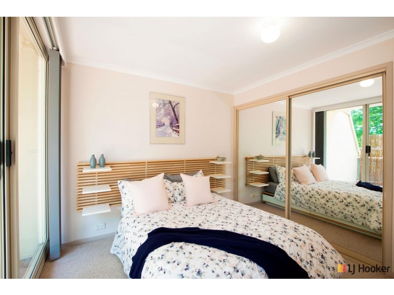 2B/9 Chandler Street, Belconnen ACT 2617