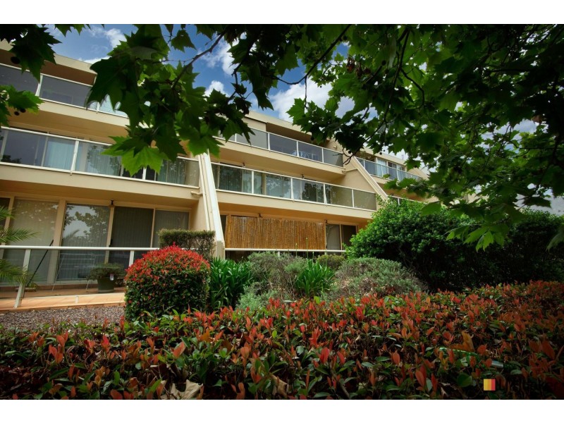 2B/9 Chandler Street, Belconnen ACT 2617