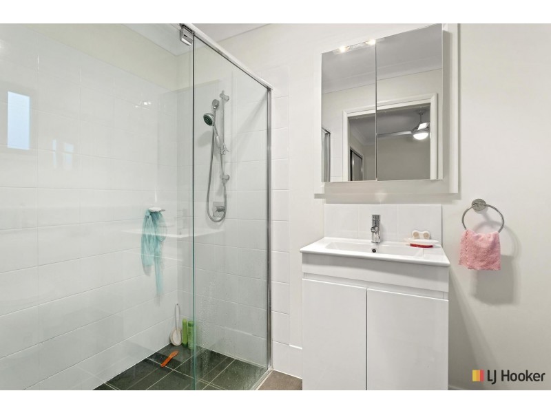 6 Cowan Street, Downer ACT 2602