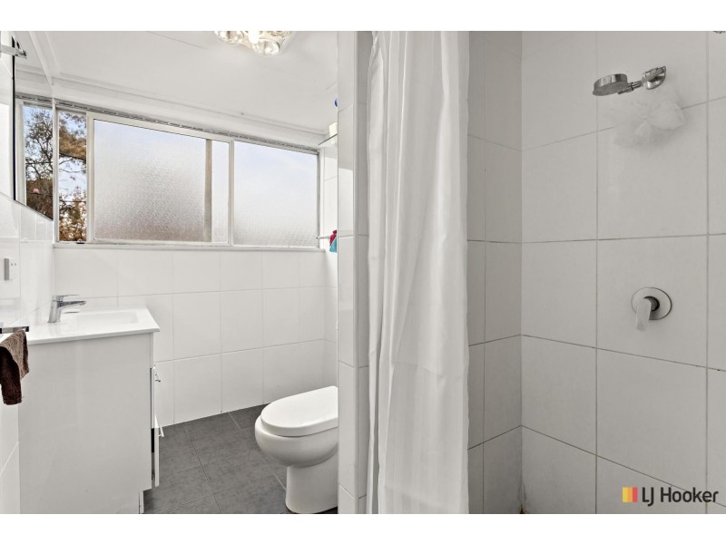 6 Cowan Street, Downer ACT 2602