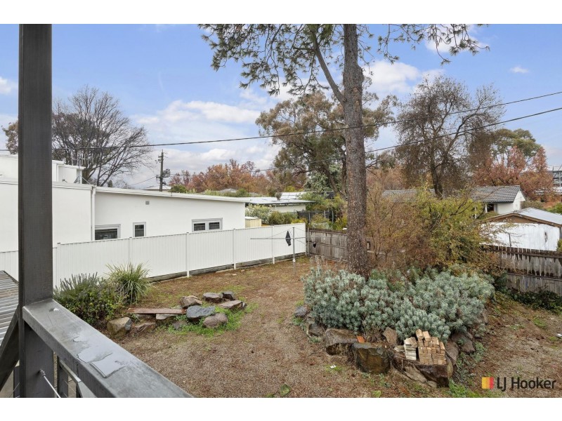 6 Cowan Street, Downer ACT 2602