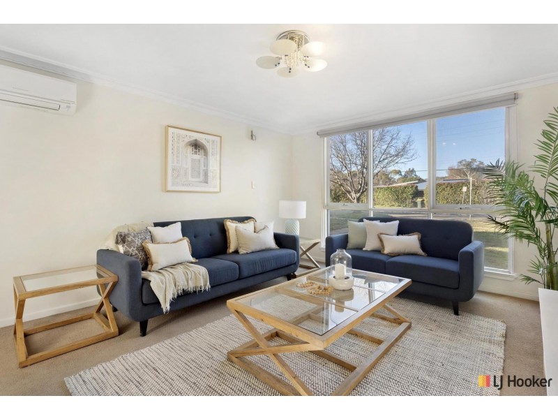 44 Knox Street, Watson ACT 2602