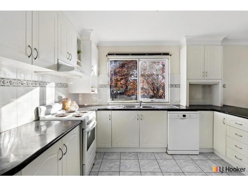 44 Knox Street, Watson ACT 2602