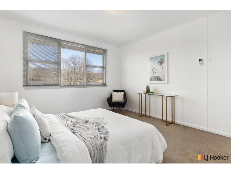 44 Knox Street, Watson ACT 2602