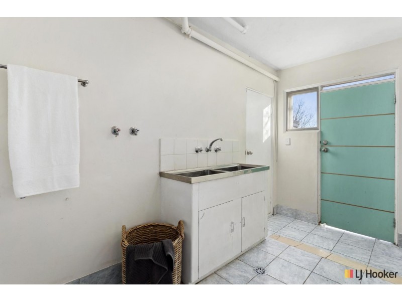 44 Knox Street, Watson ACT 2602