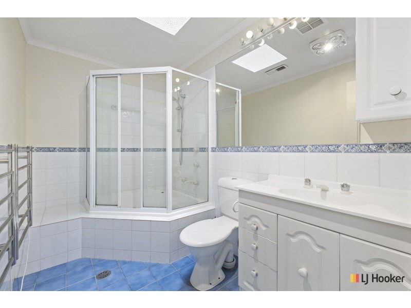 8/21 Aspinall Street, Watson ACT 2602