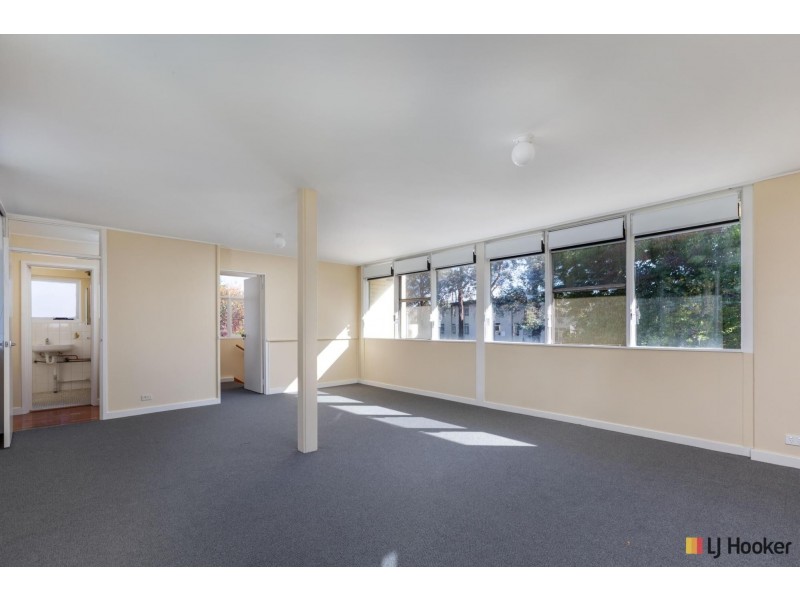 15 Theodore Street, Curtin ACT 2605