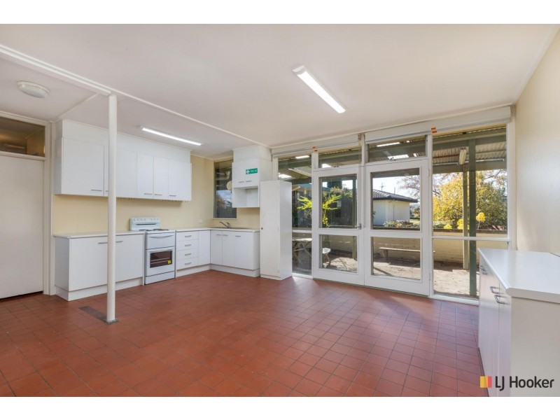 15 Theodore Street, Curtin ACT 2605