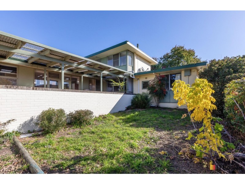 15 Theodore Street, Curtin ACT 2605