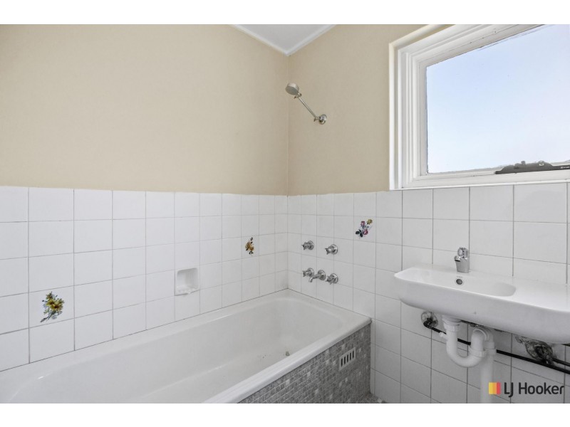 15 Theodore Street, Curtin ACT 2605
