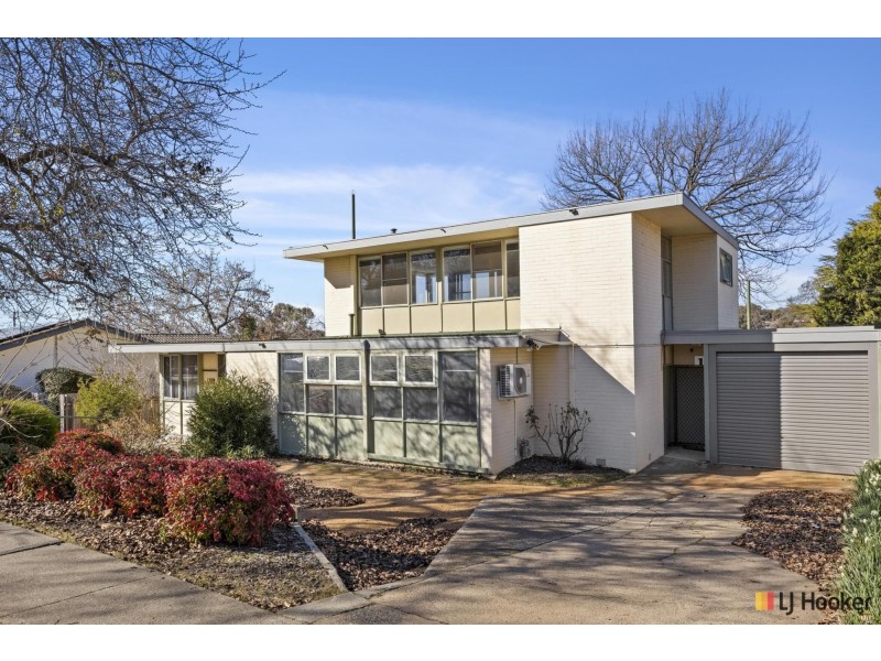 15 Theodore Street, Curtin ACT 2605