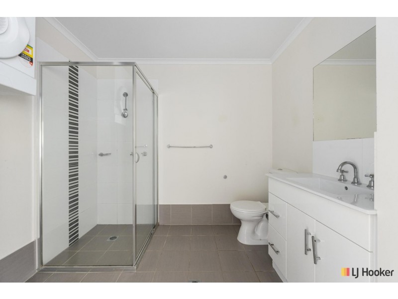 5/75 Elizabeth Jolley Crescent, Franklin ACT 2913