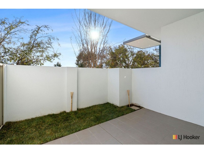 25/329 Flemington Road, Franklin ACT 2913