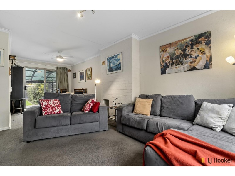 11 Lowrie Street, Dickson ACT 2602
