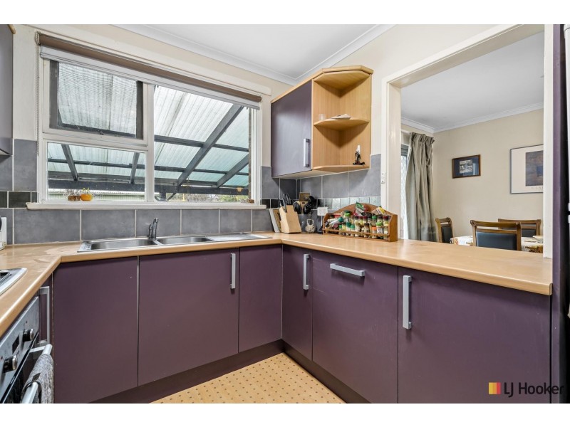 11 Lowrie Street, Dickson ACT 2602
