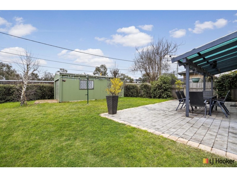 11 Lowrie Street, Dickson ACT 2602