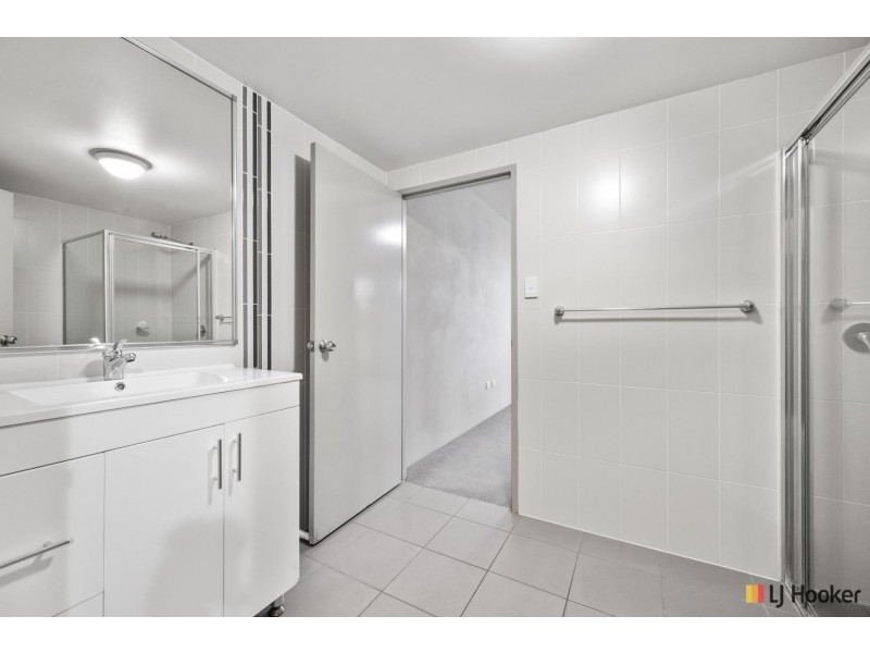 25/3A Stornaway Road, Queanbeyan NSW 2620