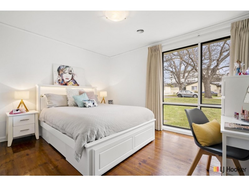 6 Randell Street, Dickson ACT 2602
