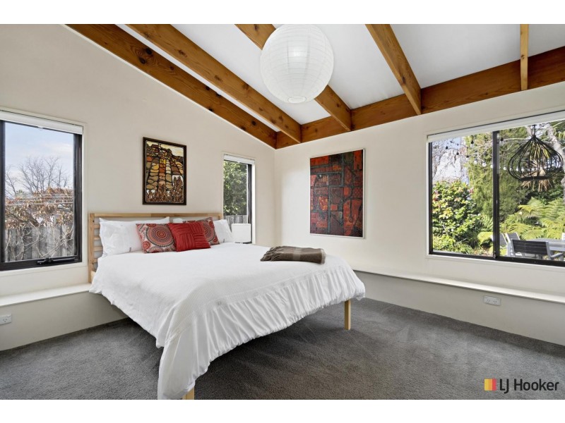 22 Hicks Street, Red Hill ACT 2603