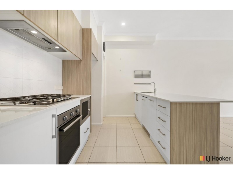 22/224 Flemington Road, Harrison ACT 2914