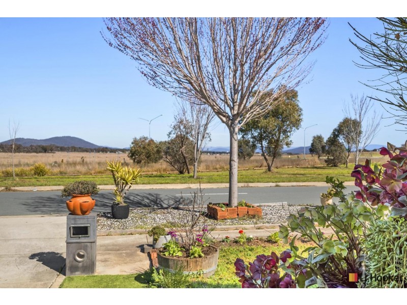 25 Helby Street, Harrison ACT 2914