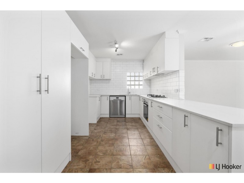 10/3 Tauss Place, Bruce ACT 2617