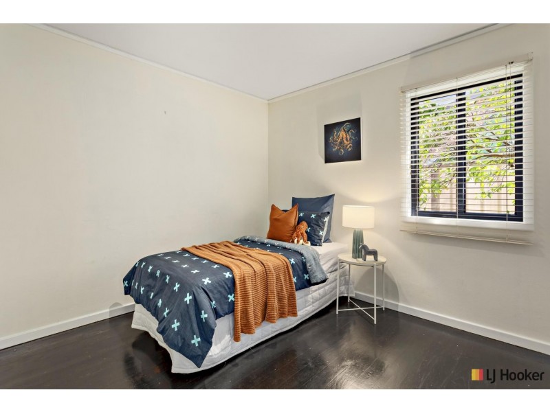 33 Archibald Street, Lyneham ACT 2602