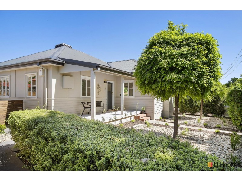 12 Officer Crescent, Ainslie ACT 2602