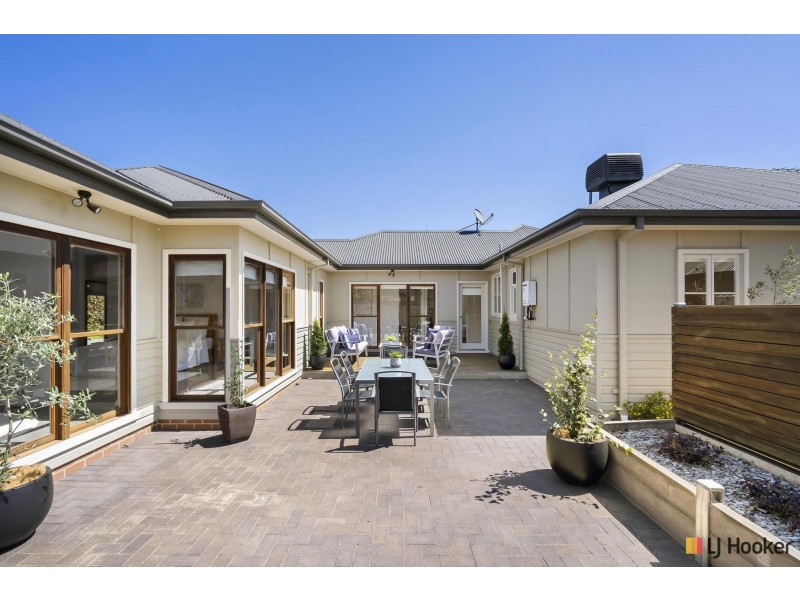 12 Officer Crescent, Ainslie ACT 2602