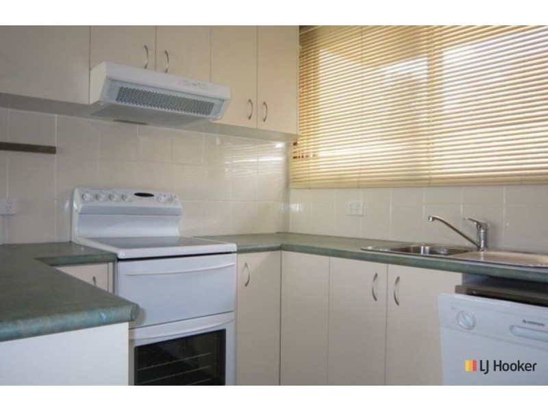 76 Grayson Street, Hackett ACT 2602