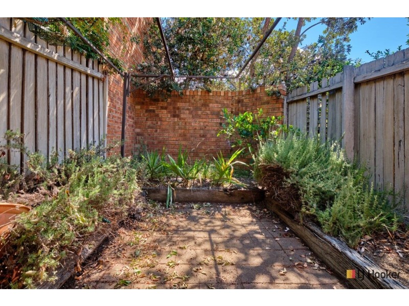 2/1 Goodchild Street, Lyneham ACT 2602