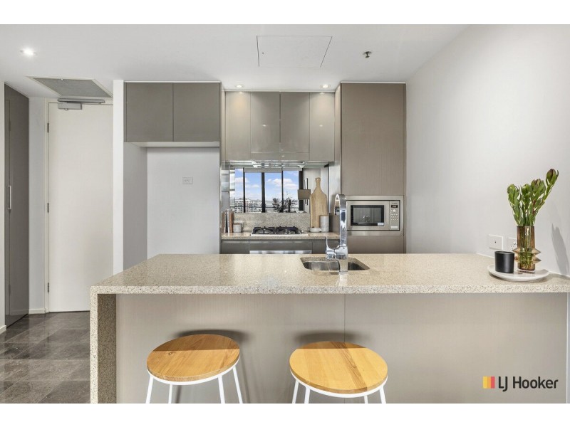1017/240 Bunda Street, City ACT 2601