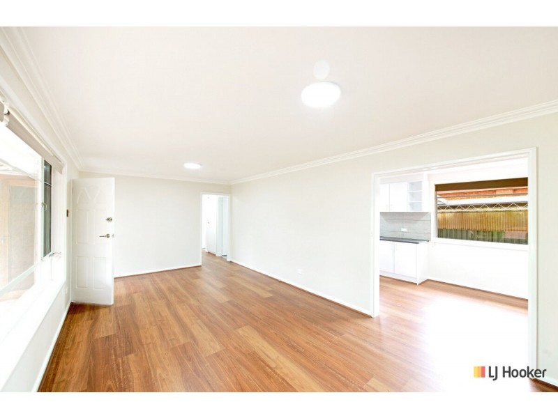 8 Skeats Street, Hackett ACT 2602