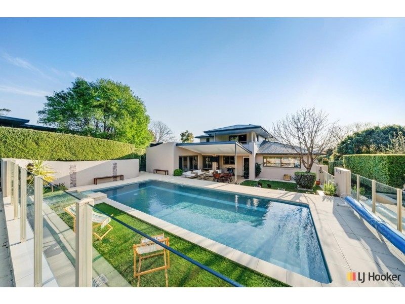 12 Verco Street, Hackett ACT 2602
